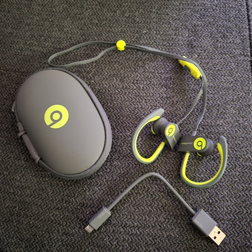New  powerbeats2 wireless - bright yellow